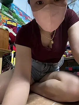 July-lovee Show Webcam