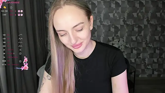 A_delina's Live XXX Chat