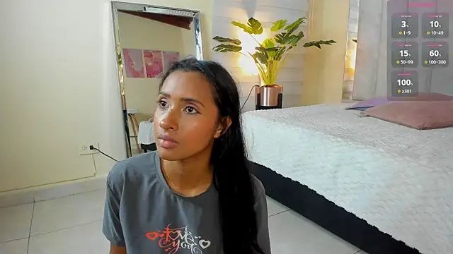 anny_kiut's Live XXX Chat