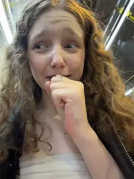 دردشة outside_rosy الجنسية المباشرة