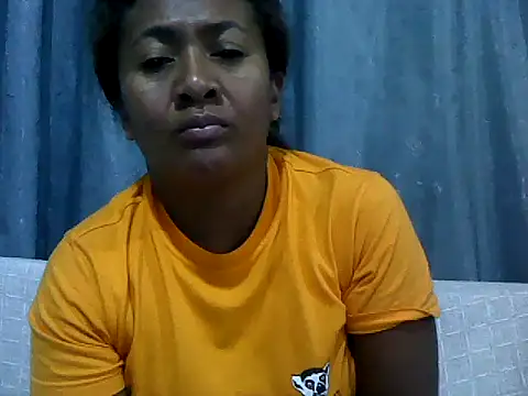 sexyladii Chat XXX live