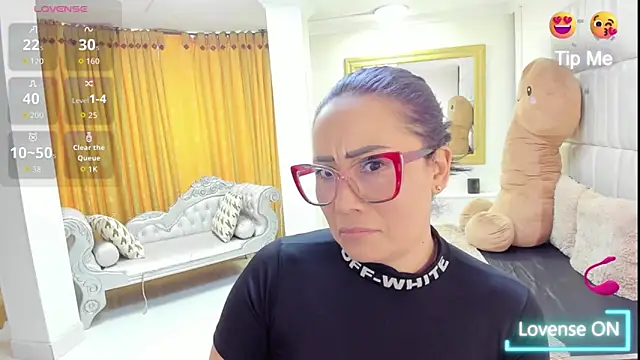 แชท XXX สดของ gaby_trent