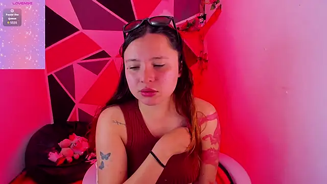 little_emma0 Chat XXX live