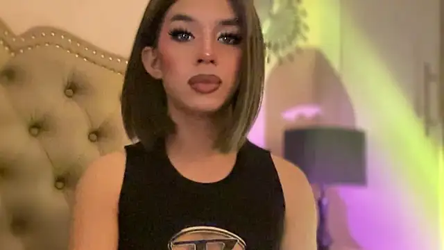 Worldclass_Maxxine_'s Live XXX Chat