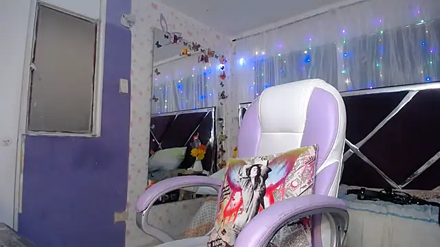 Santy_bigcock_01 Adlı Modelin Web Kamerası Şovu