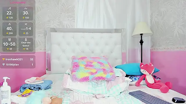 Mara_Summerr Chat XXX in diretta