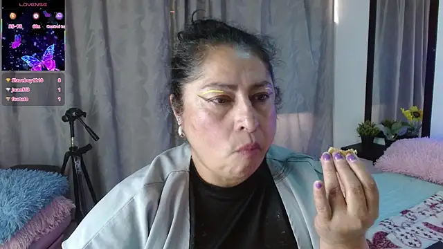 Chat +18 de Keyla01_ ao vivo