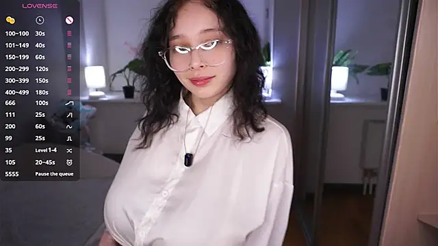 Sembang XXX Secara Langsung HannaHayles