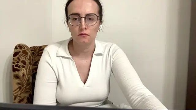 SofiaTease Chat XXX live