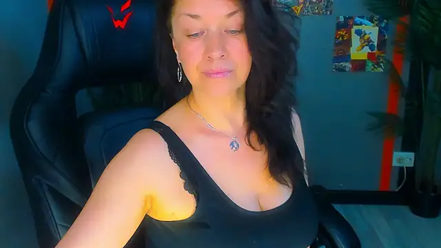 AnaMills' Live XXX Chat