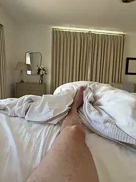 mutuallybeneficial's Webcam Show