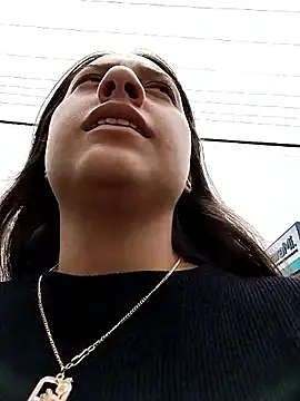 Živý XXX chat MaskedLatinaX