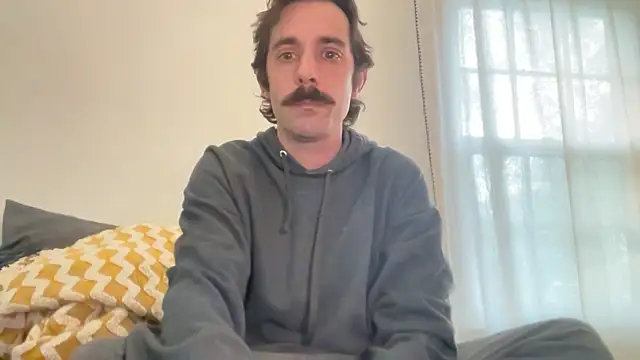 RawSlutMaker 现场XXX聊天