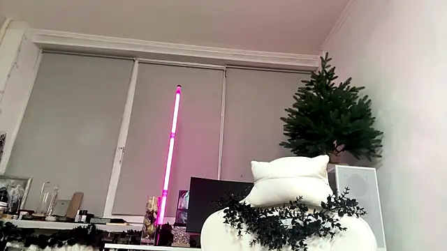 KizzieSherbert's Webcam Show