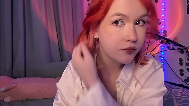 Czat XXX na żywo – Mira_ginger