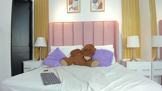 Chat XXX ao vivo de Mariana_Spicy1