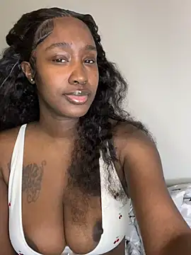 ToyaThick's Live XXX Chat