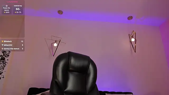 دردشة MorganHicks الجنسية المباشرة