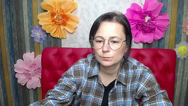 Chat +18 de MarieSho ao vivo