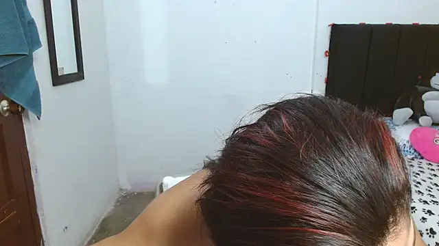 Thalian 现场XXX聊天