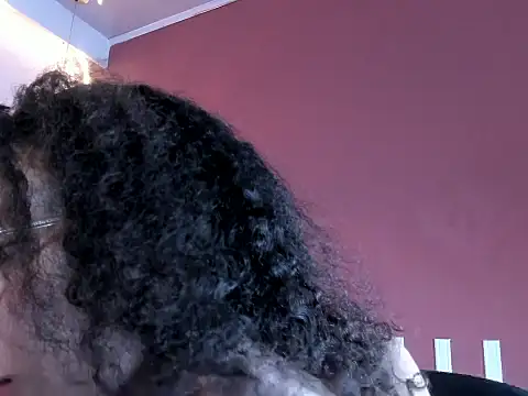 Pokazy przed kamerką – candice_johnss