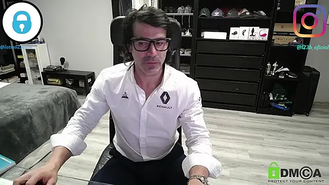 latinoo23bom Live XXX-chat