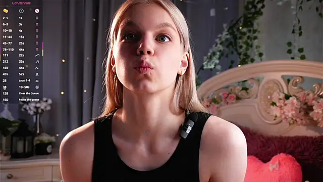 XXX chat uživo modela EdlinAlliston