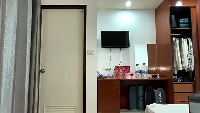 Show de webcam de kamila_18_french