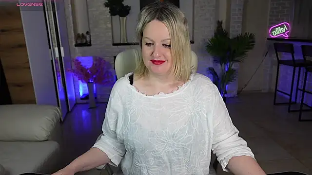 MariemLui Live XXX-Chat