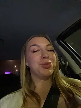 Sweet___Emily's Live XXX Chat