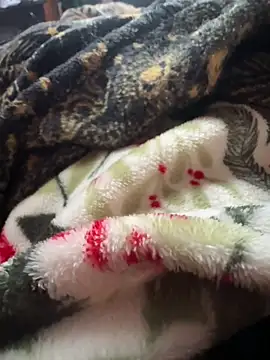 caramello-48888 即時 XXX 聊天