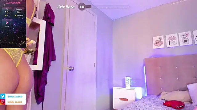 EmilyCoast-1's Live XXX Chat