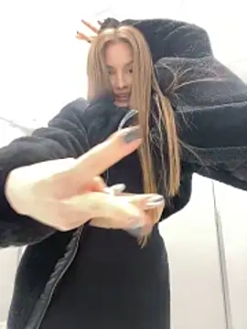 KrisMagnoly Chat XXX live