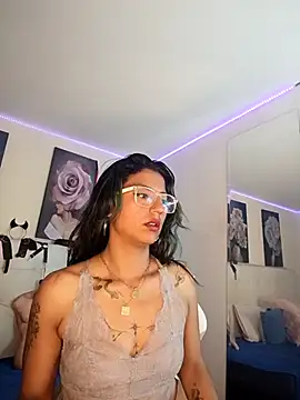 Chat XXX en directo de SamathaMay