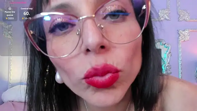 Lilith_Naugthy 라이브 XXX 채팅