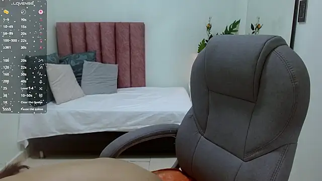 sophia_hadid's Live XXX Chat