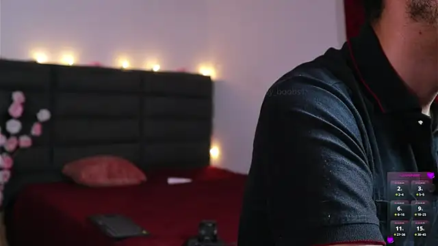 kathieandpovcock1: διαδικτυακό σόου στην κάμερα