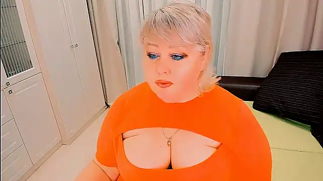 دردشة BIGTITSBBW الجنسية المباشرة