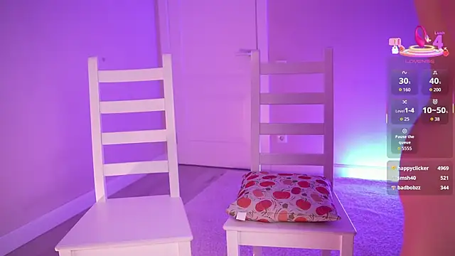 Miablueye Chat XXX in diretta