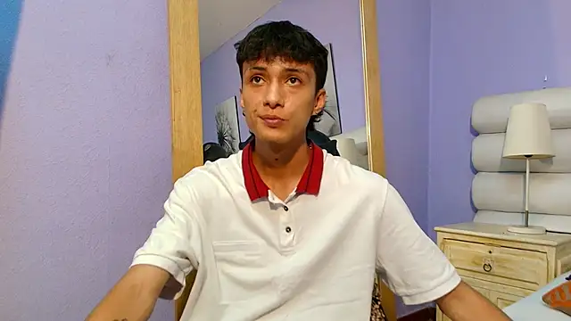 Lean_PortmanのライブXXXチャット