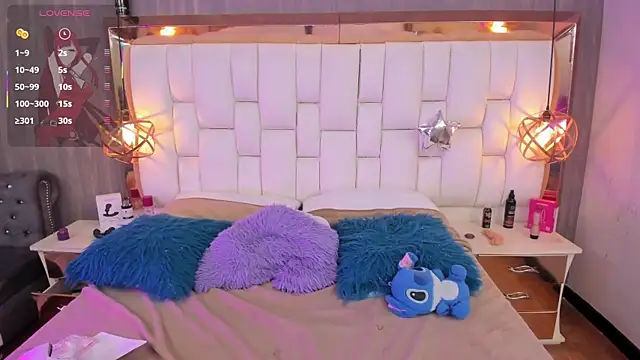 Živý XXX chat Foxxy_Doll