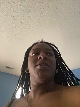 Pokazy przed kamerką – CoCoGoddess_