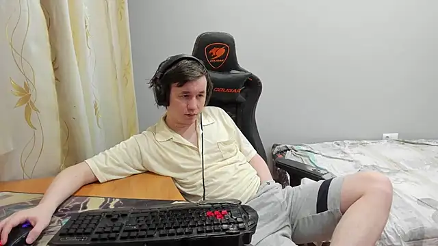 Show modela iliaskrislove na web-kameri