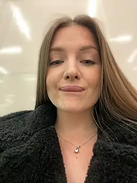 KrisMagnoly's Live XXX Chat