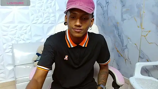 ManSant's Live XXX Chat