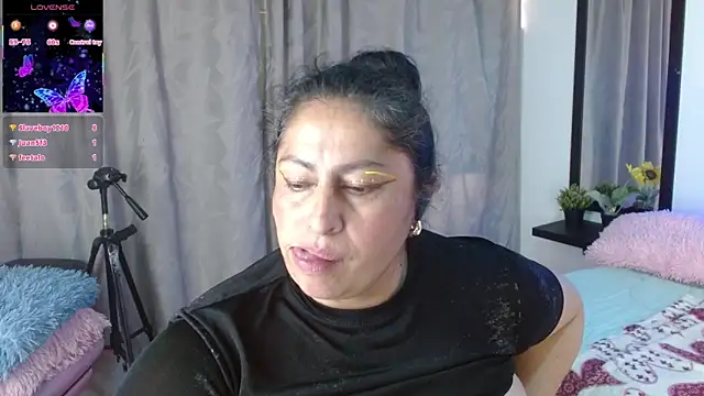 Chatroom XXX en direct de Keyla01_