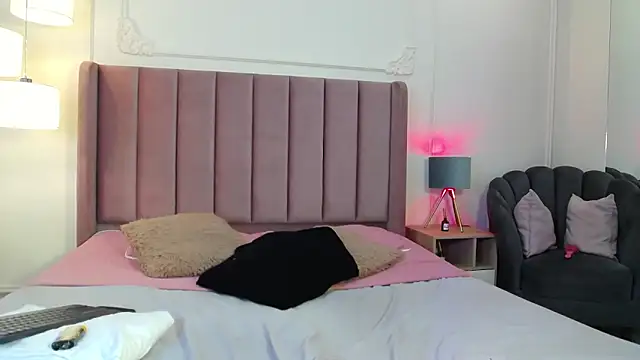 عرض كام LiaTrainor