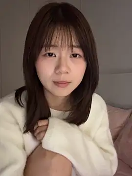 Nana-3 Pertunjukan Webcam