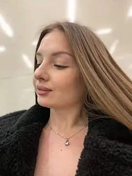 KrisMagnoly Live XXX-chat