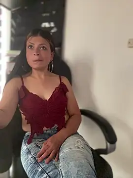 Show de Ambeer-18 na webcam